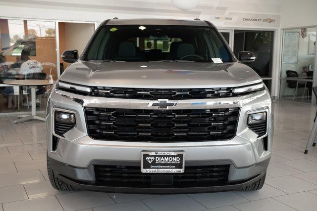 new 2025 Chevrolet Traverse car, priced at $43,610