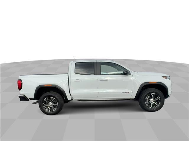 used 2024 GMC Canyon car, priced at $39,999