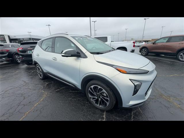 used 2022 Chevrolet Bolt EUV car, priced at $19,995