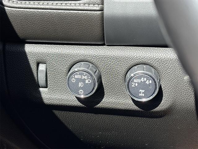 used 2022 GMC Canyon car, priced at $34,995