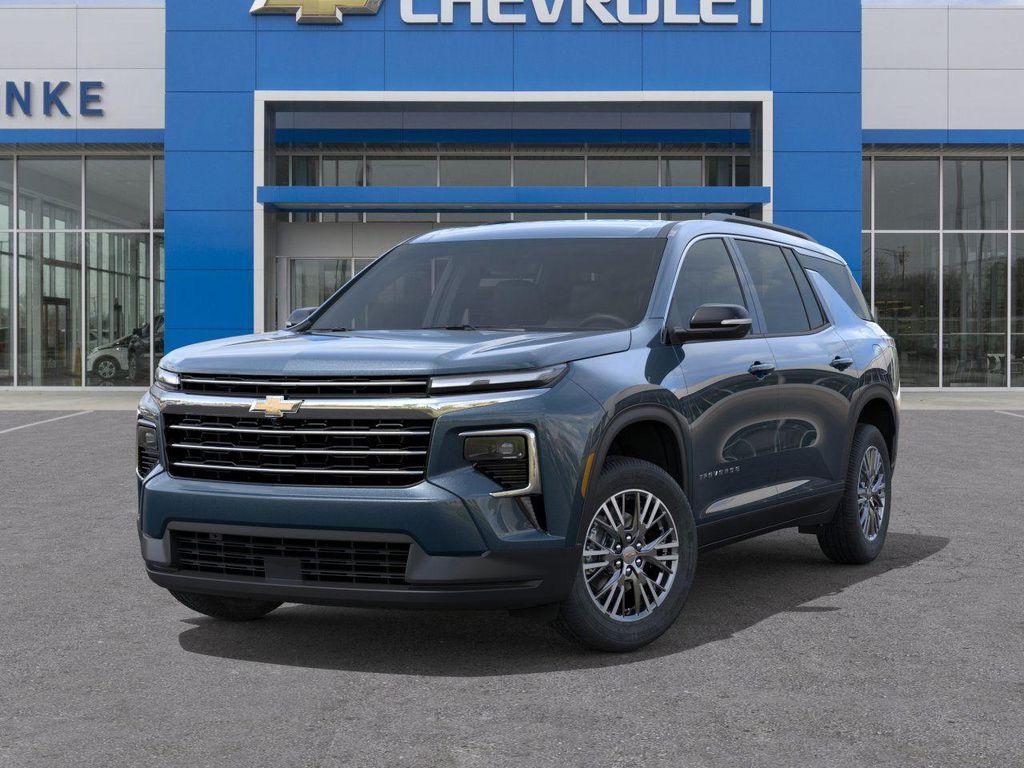 new 2025 Chevrolet Traverse car, priced at $41,919
