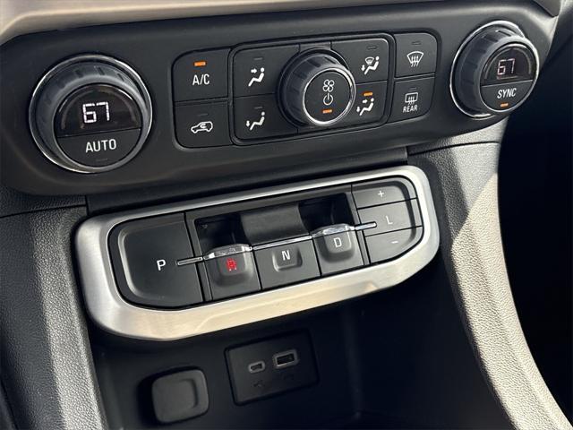 used 2022 GMC Acadia car, priced at $24,975