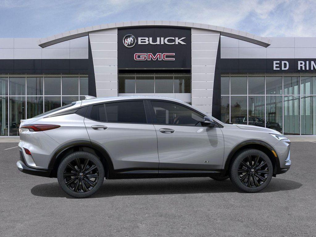new 2025 Buick Envista car, priced at $28,990