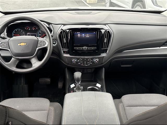 used 2021 Chevrolet Traverse car, priced at $24,479