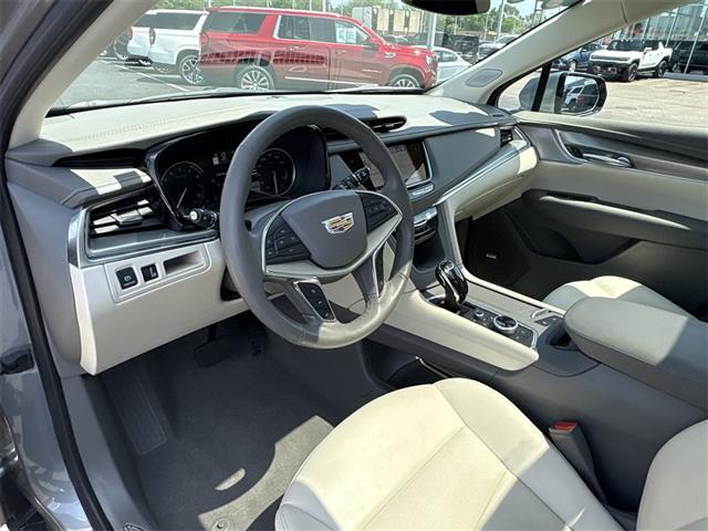used 2024 Cadillac XT5 car, priced at $40,995