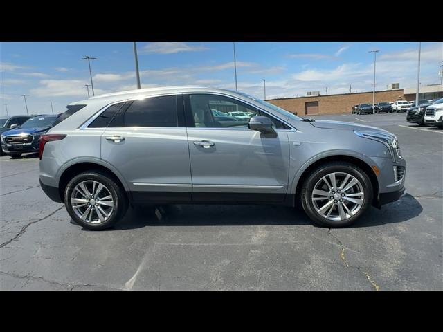 used 2024 Cadillac XT5 car, priced at $40,995