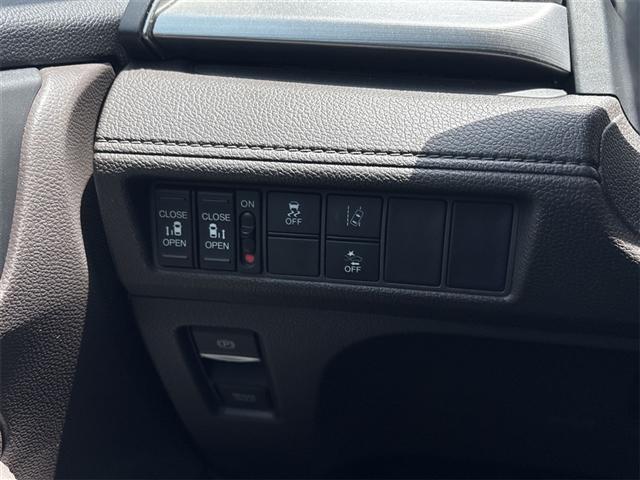 used 2018 Honda Odyssey car, priced at $21,989