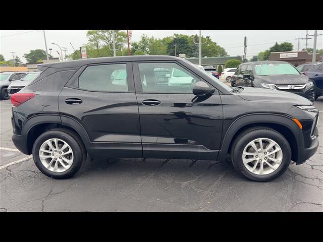 used 2024 Chevrolet TrailBlazer car, priced at $23,475