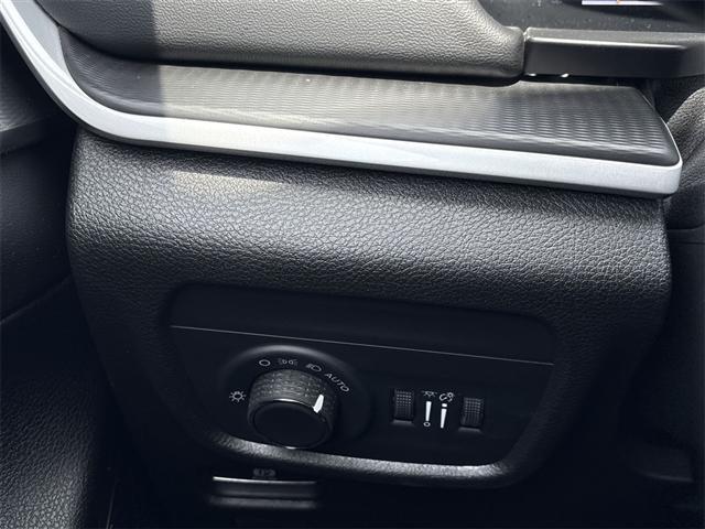 used 2023 Jeep Grand Cherokee car, priced at $33,795