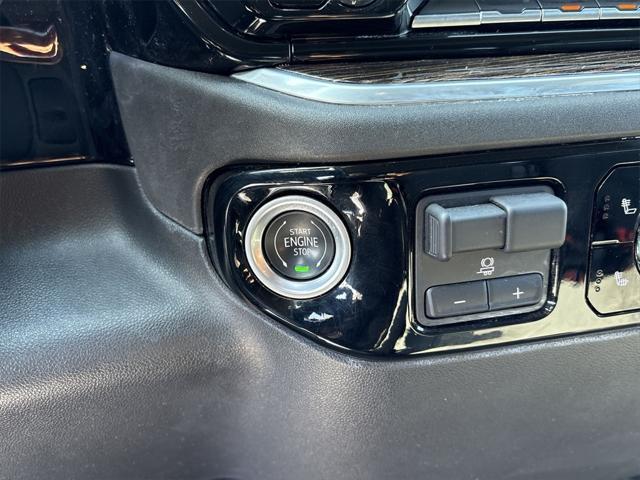 used 2022 GMC Sierra 1500 car, priced at $38,345