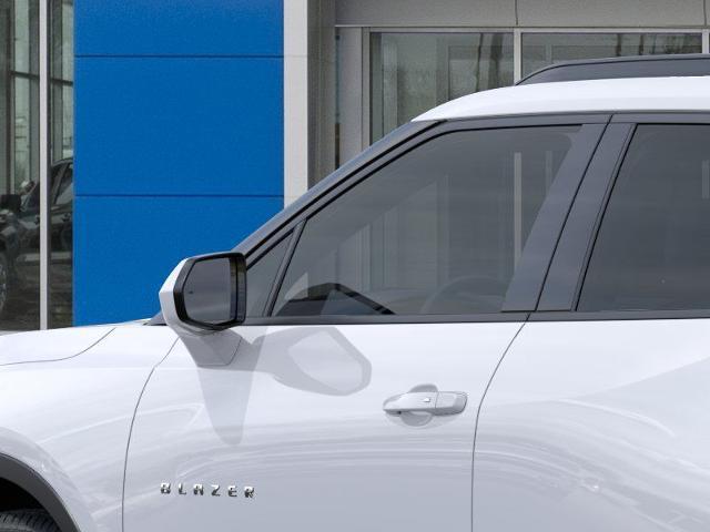 new 2025 Chevrolet Blazer car, priced at $35,417