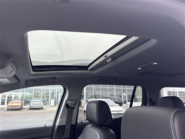 used 2022 GMC Acadia car, priced at $28,425