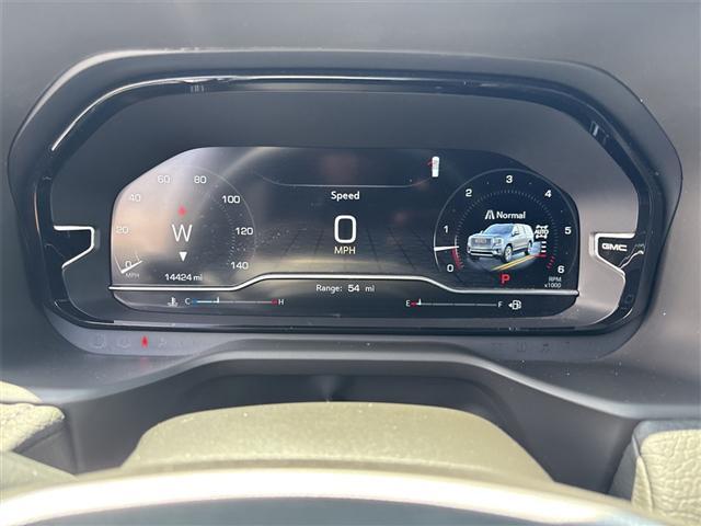 used 2024 GMC Yukon car