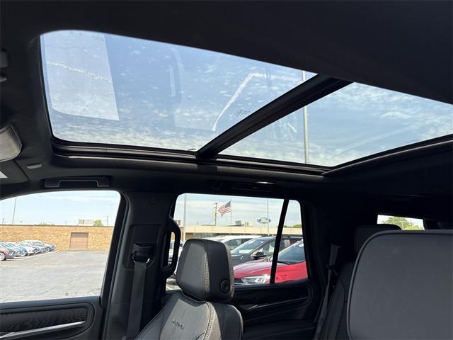 used 2024 GMC Yukon car