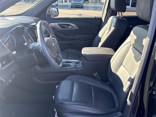used 2023 Chevrolet Traverse car, priced at $32,225