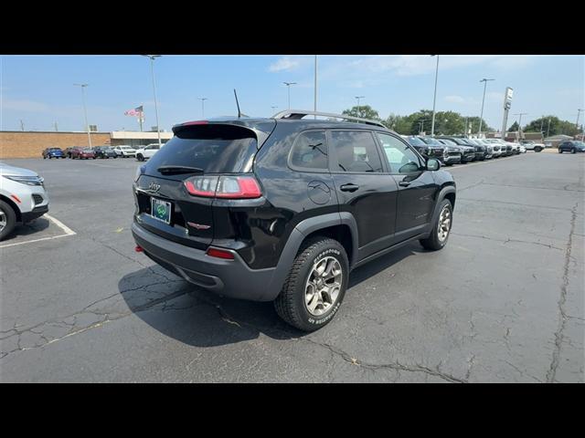 used 2020 Jeep Cherokee car, priced at $18,495