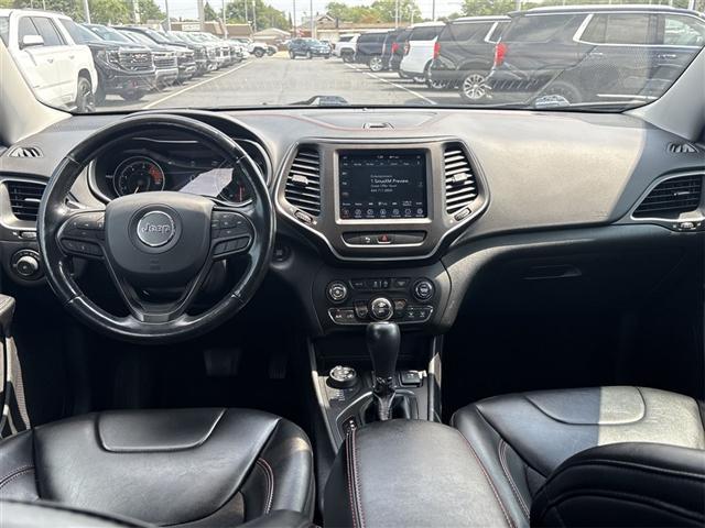 used 2020 Jeep Cherokee car, priced at $18,495