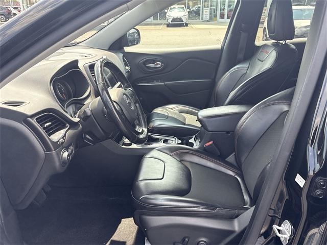 used 2020 Jeep Cherokee car, priced at $18,495