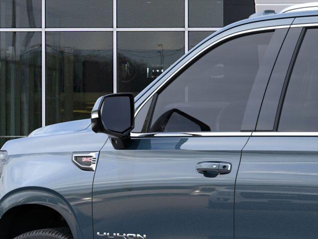 new 2025 GMC Yukon XL car, priced at $75,114