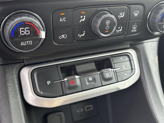 used 2023 GMC Acadia car, priced at $27,345