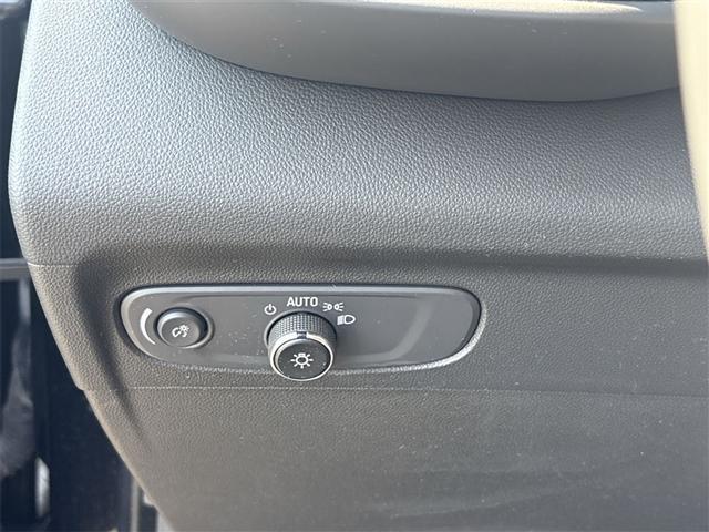 used 2023 Buick Envision car, priced at $26,945