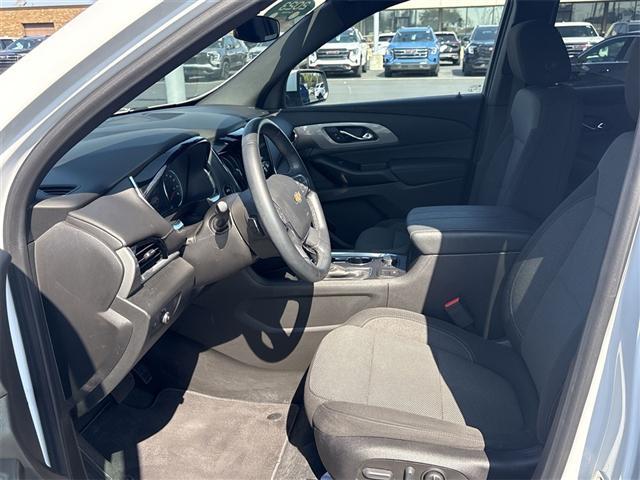 used 2023 Chevrolet Traverse car, priced at $30,995