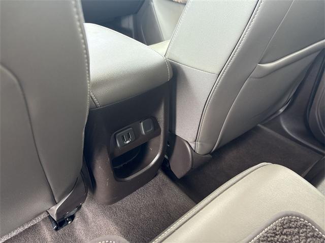 used 2021 GMC Canyon car, priced at $29,395