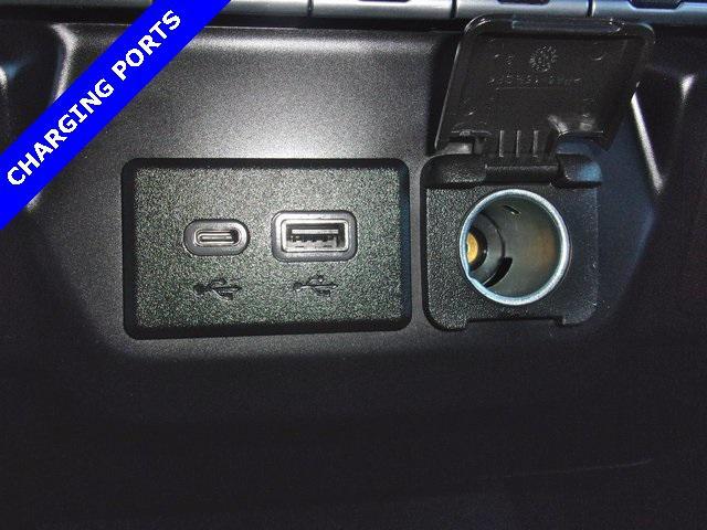 used 2021 Chevrolet Silverado 1500 car, priced at $33,997