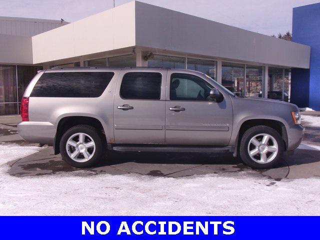 used 2008 Chevrolet Suburban car, priced at $10,956