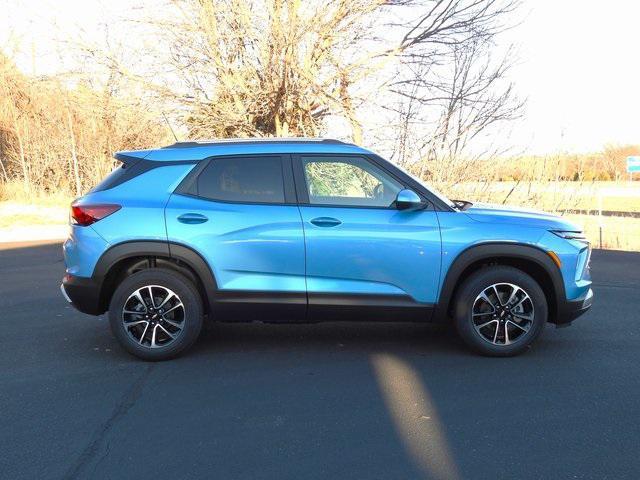 new 2025 Chevrolet TrailBlazer car, priced at $29,918