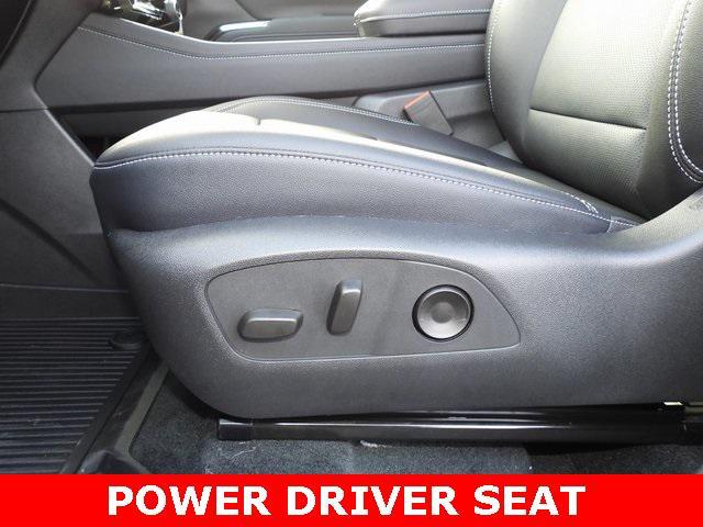 new 2026 Chevrolet Traverse car, priced at $45,055