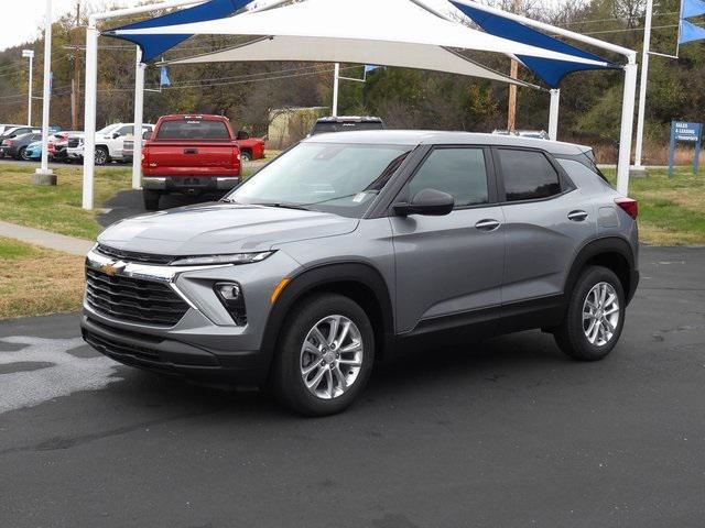 new 2025 Chevrolet TrailBlazer car, priced at $25,325