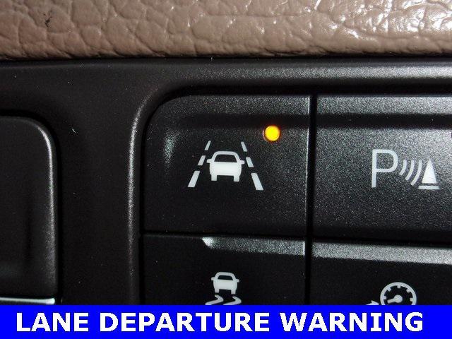 used 2023 GMC Yukon XL car, priced at $62,356