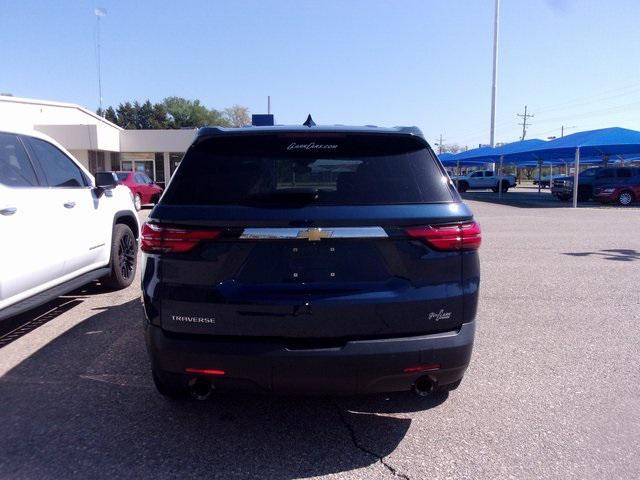 used 2022 Chevrolet Traverse car, priced at $23,214