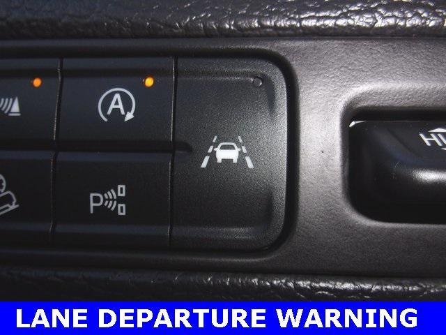 used 2023 GMC Yukon car, priced at $61,854