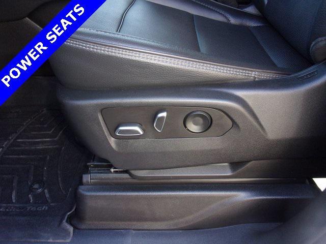 used 2023 GMC Yukon car, priced at $61,854