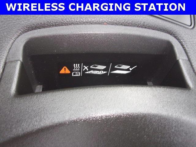 used 2024 Cadillac XT6 car, priced at $50,997