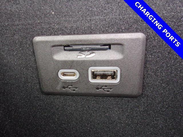 used 2024 Cadillac XT6 car, priced at $50,997