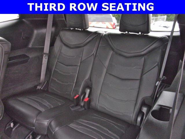 used 2024 Cadillac XT6 car, priced at $50,997