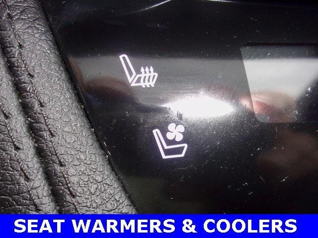 used 2024 Cadillac XT6 car, priced at $50,997