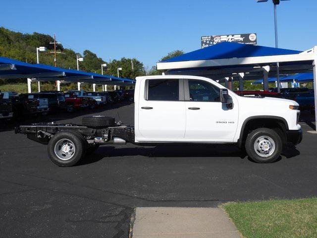 new 2025 Chevrolet Silverado 3500 car, priced at $48,951