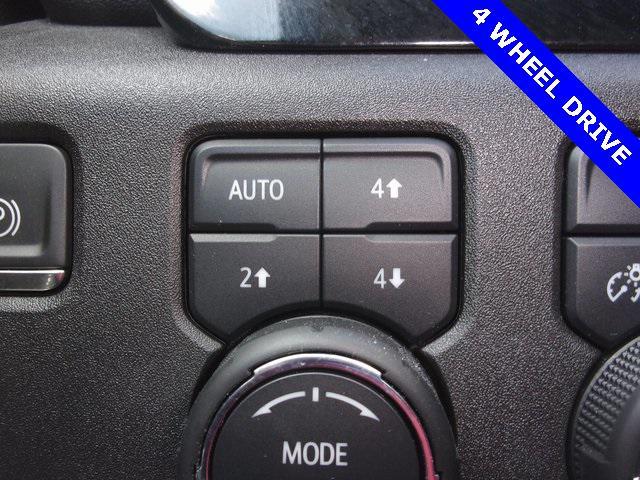 used 2024 Chevrolet Silverado 1500 car, priced at $43,989