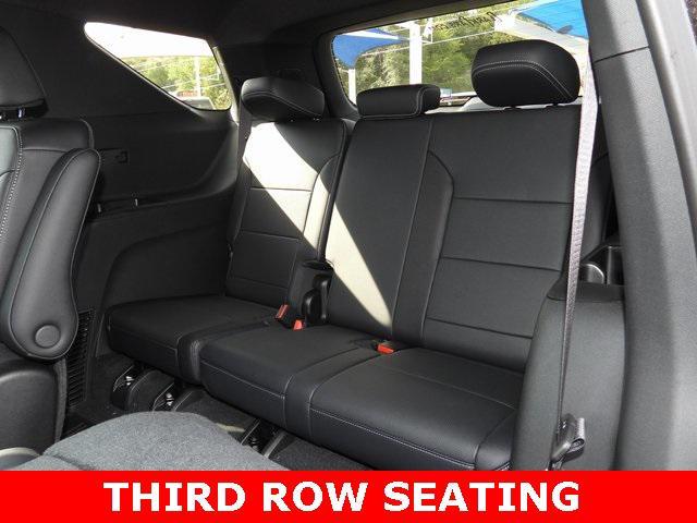 new 2026 Chevrolet Traverse car, priced at $43,688