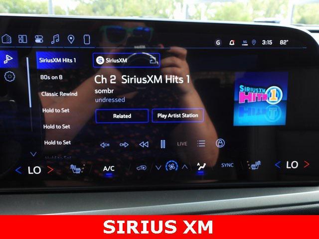 new 2026 Chevrolet Traverse car, priced at $43,688