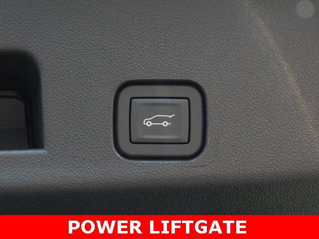 new 2026 Chevrolet Traverse car, priced at $43,688