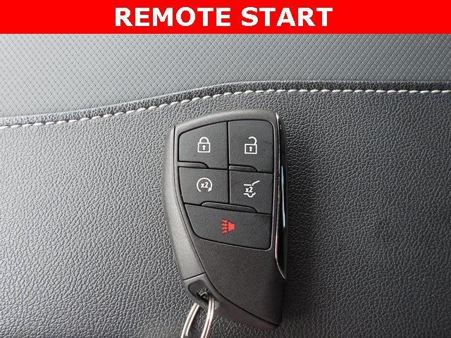 used 2024 Chevrolet Traverse car, priced at $45,496