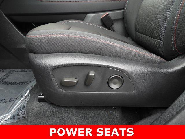 used 2024 Chevrolet Traverse car, priced at $45,496