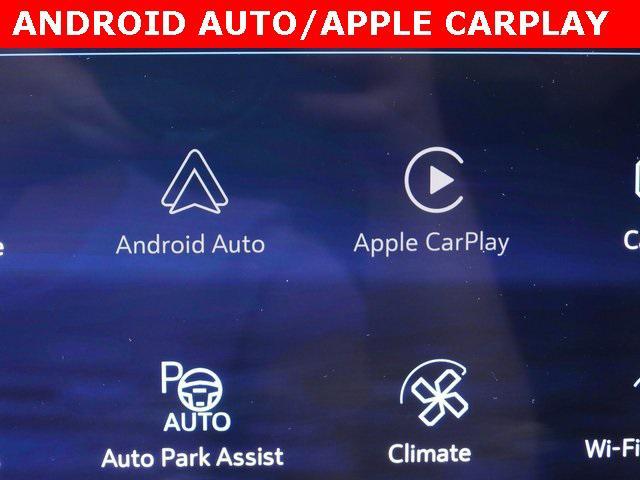 used 2024 Chevrolet Traverse car, priced at $45,496