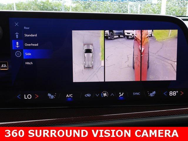 used 2024 Chevrolet Traverse car, priced at $45,496