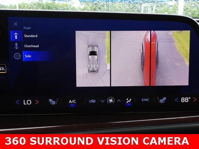 used 2024 Chevrolet Traverse car, priced at $45,496